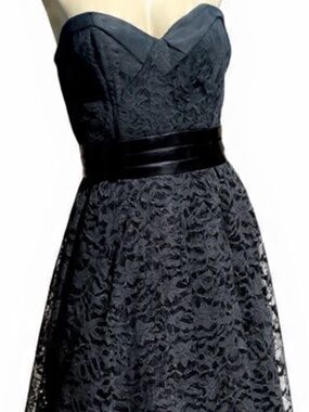 VINTAGE Gunne Sax by Jessica McClintock Strapless Black Lace Tea-Length Dress
